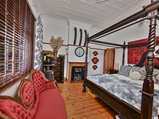 5 Bedroom Property for Sale in Waverley Free State